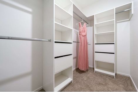 Photo of property in 14b York Road, Papatoetoe, Auckland, 2104