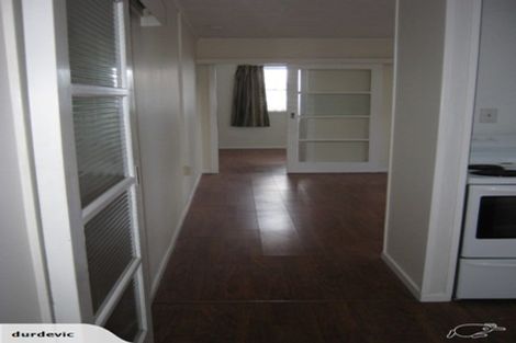 Photo of property in 7 Bayview Road, Hauraki, Auckland, 0622