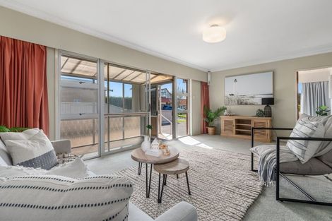 Photo of property in 19 Tupaea Place, Otumoetai, Tauranga, 3110