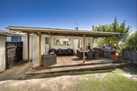 Photo of property in 62 Napier Road, Havelock North, 4130