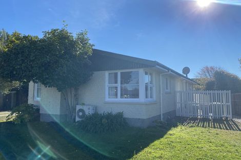 Photo of property in 12 Delph Street, Avonhead, Christchurch, 8042