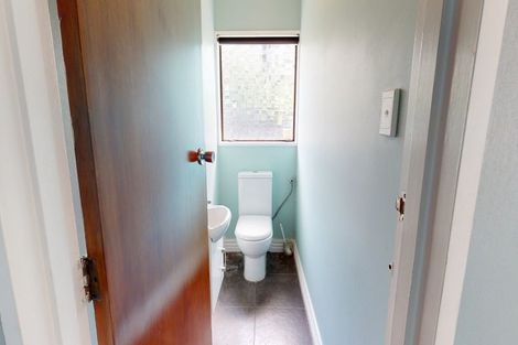 Photo of property in 3 Queen Street, Aramoho, Whanganui, 4500