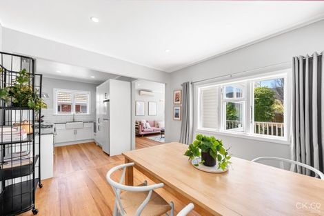 Photo of property in 232 Fergusson Drive, Heretaunga, Upper Hutt, 5018