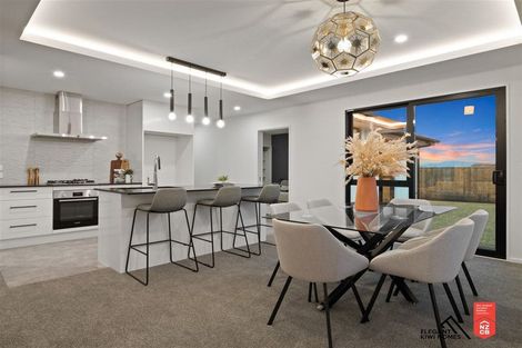 Photo of property in 41 Mehrtens Crescent, Woodend, 7691