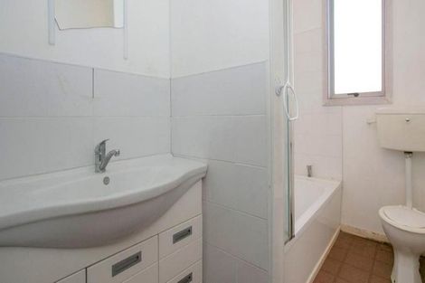 Photo of property in 56 Taupo View Road, Taupo, 3330