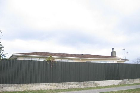 Photo of property in 1 Lyttelton Crescent, Tamatea, Napier, 4112