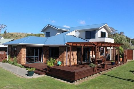 Photo of property in 3b Arapeta Place, Takaka, 7110