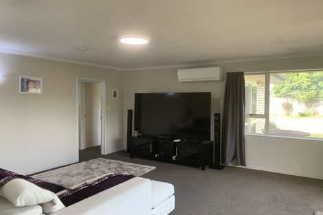 Photo of property in 195 Rolleston Drive, Rolleston, 7614