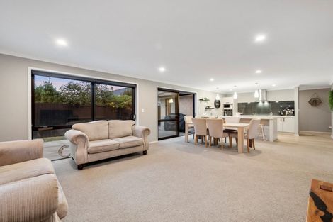 Photo of property in 59 Kahuparere Crescent, Pyes Pa, Tauranga, 3112