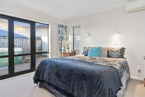 Photo of property in 1 Kochia Avenue, Pyes Pa, Tauranga, 3112