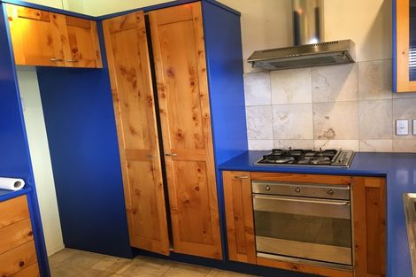 Photo of property in 86 Hattaway Avenue, Bucklands Beach, Auckland, 2012