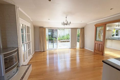 Photo of property in 50 Balmain Road, Chatswood, Auckland, 0626