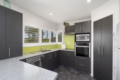 Photo of property in 36 Kane Road, Papamoa Beach, Papamoa, 3118