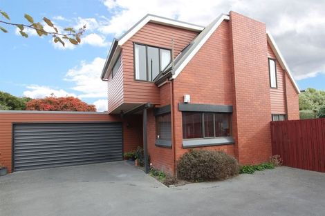 Photo of property in 2/53 Withells Road, Avonhead, Christchurch, 8042