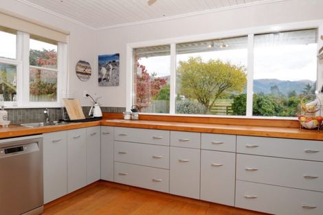 Photo of property in 9 Boyes Road, Waimate, 7978
