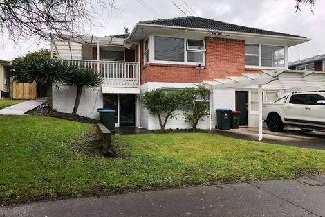 Photo of property in 63 Mcfadzean Drive, Blockhouse Bay, Auckland, 0600