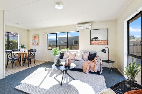 Photo of property in 11a Walker Road, Fairy Springs, Rotorua, 3015