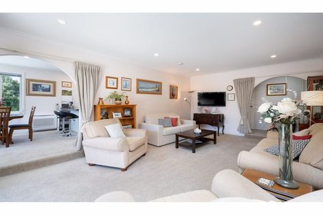 Photo of property in 75 Frankleigh Street, Somerfield, Christchurch, 8024