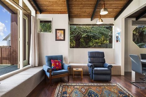 Photo of property in 27 Hadfield Street, Beach Haven, Auckland, 0626