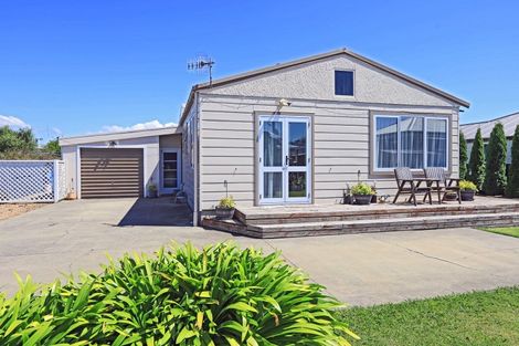 Photo of property in 2/807 Lyell Street, Akina, Hastings, 4122