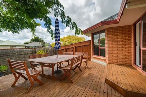 Photo of property in 21 Parnell Heights Drive, Kelvin Grove, Palmerston North, 4414