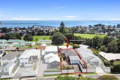 Photo of property in 412 Devon Street West, Lynmouth, New Plymouth, 4310