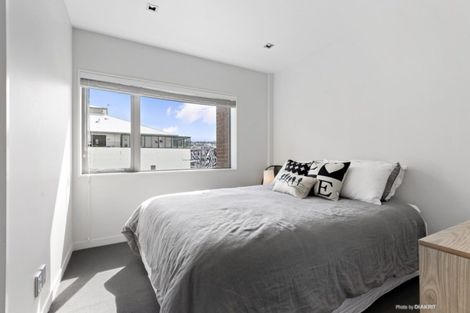 Photo of property in Republic2, 6a/11 Tennyson Street, Te Aro, Wellington, 6011