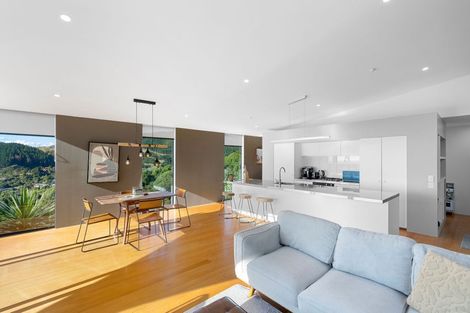 Photo of property in 91 Panorama Drive, Paraparaumu, 5032