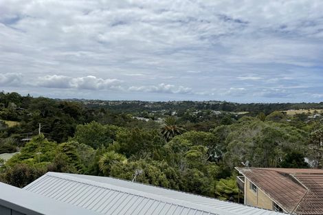 Photo of property in 2/92 Verran Road, Birkdale, Auckland, 0626