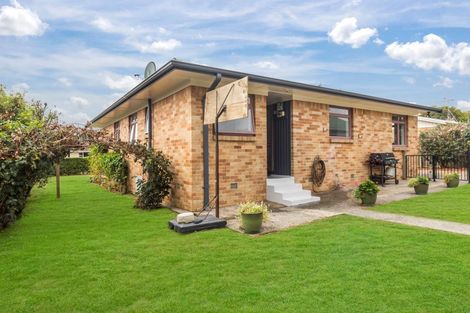 Photo of property in 64 Browning Street, Leamington, Cambridge, 3432