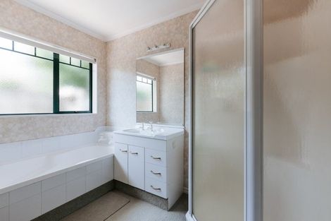 Photo of property in 11 Santa Monica Drive, Papamoa Beach, Papamoa, 3118