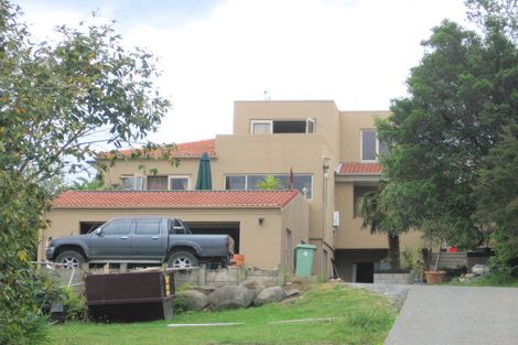 Photo of property in 104 Harbour View Road, Omokoroa, 3114