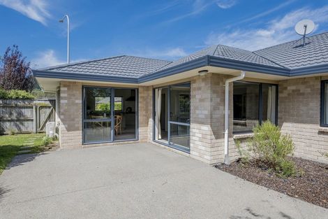 Photo of property in 67 Awatea Avenue, Paraparaumu, 5032