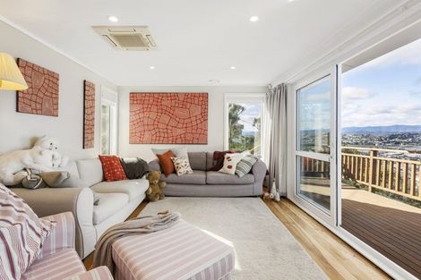 Photo of property in 45 Carlton Street, Melrose, Wellington, 6023