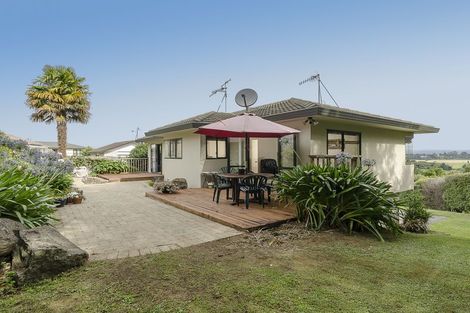 Photo of property in 48 Bell Common Close, Bethlehem, Tauranga, 3110