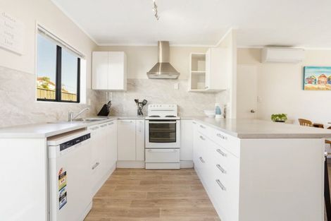 Photo of property in 215a Chartwell Avenue, Whangamata, 3620