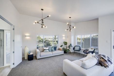 Photo of property in 14 Pacific Avenue, Poraiti, Napier, 4112