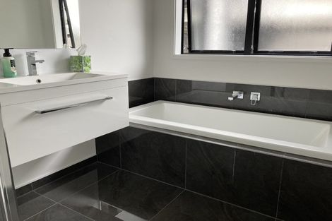 Photo of property in 25 William Nicholls Drive, Belfast, Christchurch, 8051