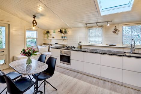 Photo of property in 31 Ascot Street, Thorndon, Wellington, 6011