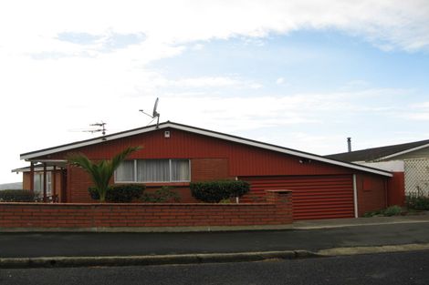 Photo of property in 53 Sutcliffe Street, Saint Clair, Dunedin, 9012