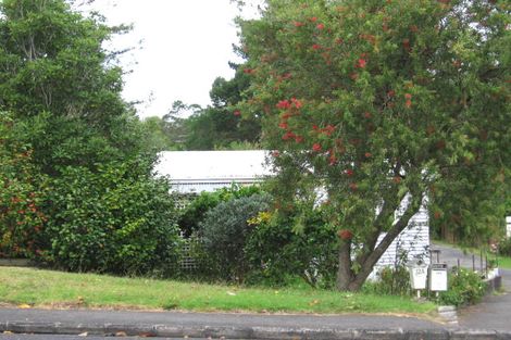Photo of property in 1/12 Wattle Road, Sunnyvale, Auckland, 0612