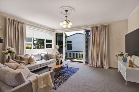 Photo of property in 11 George Street, Lower Vogeltown, New Plymouth, 4310