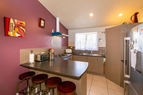 Photo of property in 71a Maces Road, Bromley, Christchurch, 8062