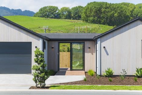 Photo of property in 3 Makakahi Street, Lytton West, 4071