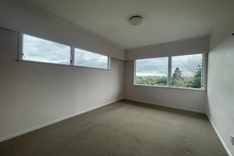 Photo of property in 70 Mountbatten Avenue, Hillcrest, Auckland, 0627