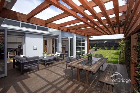 Photo of property in 14 Papaumu Green, Parklands, Christchurch, 8083