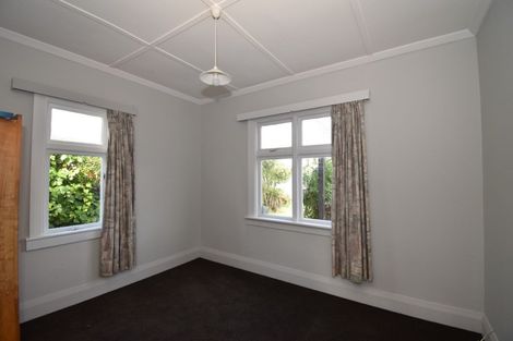 Photo of property in 5 Bath Street, Brighton, Dunedin, 9035
