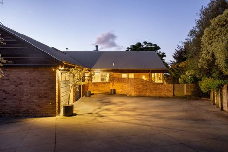 Photo of property in 345 Waitaha Road South, Welcome Bay, Tauranga, 3175