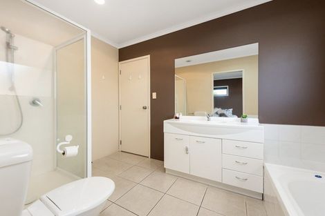 Photo of property in 12/100 Millers Road, Brookfield, Tauranga, 3110