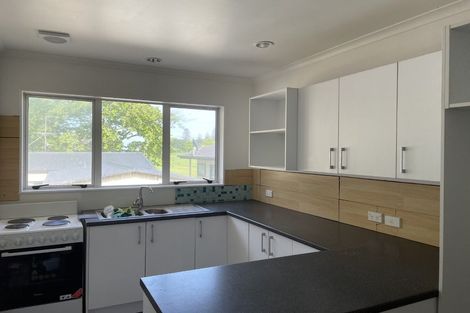 Photo of property in 35 Eddowes Street, Manurewa, Auckland, 2102